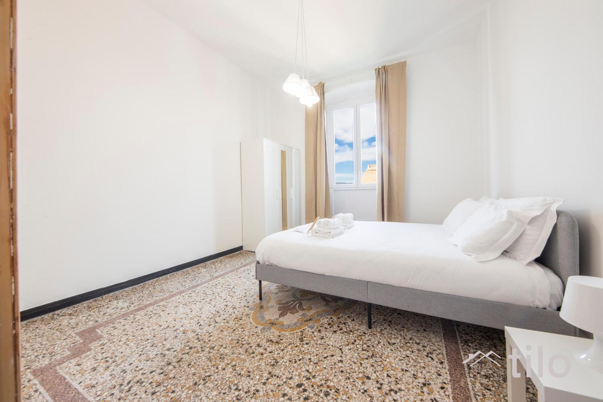 Center, 2br, Free Wifi & Netflix By Tilo Genova